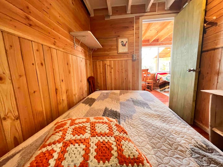 საძინებელი 3