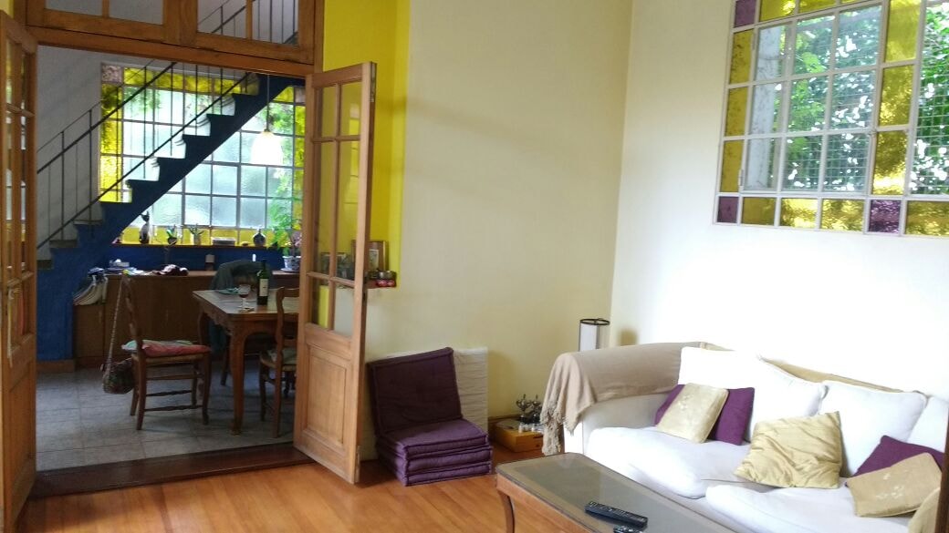 Habitación en departamento en Colegiales con vista al jardín