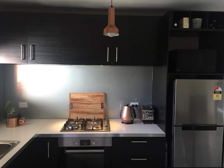Inner City Cosy Condo