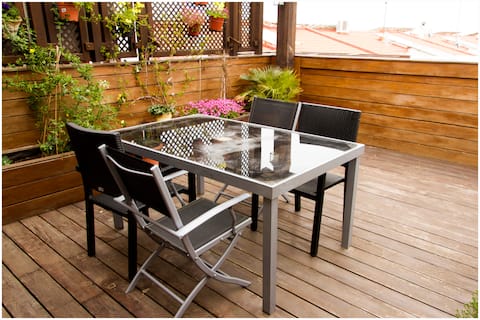 Penthouse/duplex.Terraza,800m beach. Fiber optic.