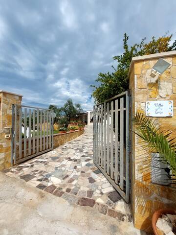 villa indipendent con piscina.Maldive del Salento gallery image 3