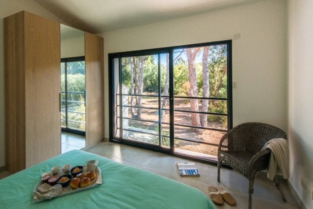 Chambre vue jardin - Schlafzimmer erste Étage
