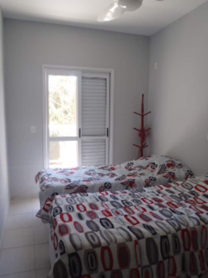 Soba s 2 jednostruka kreveta