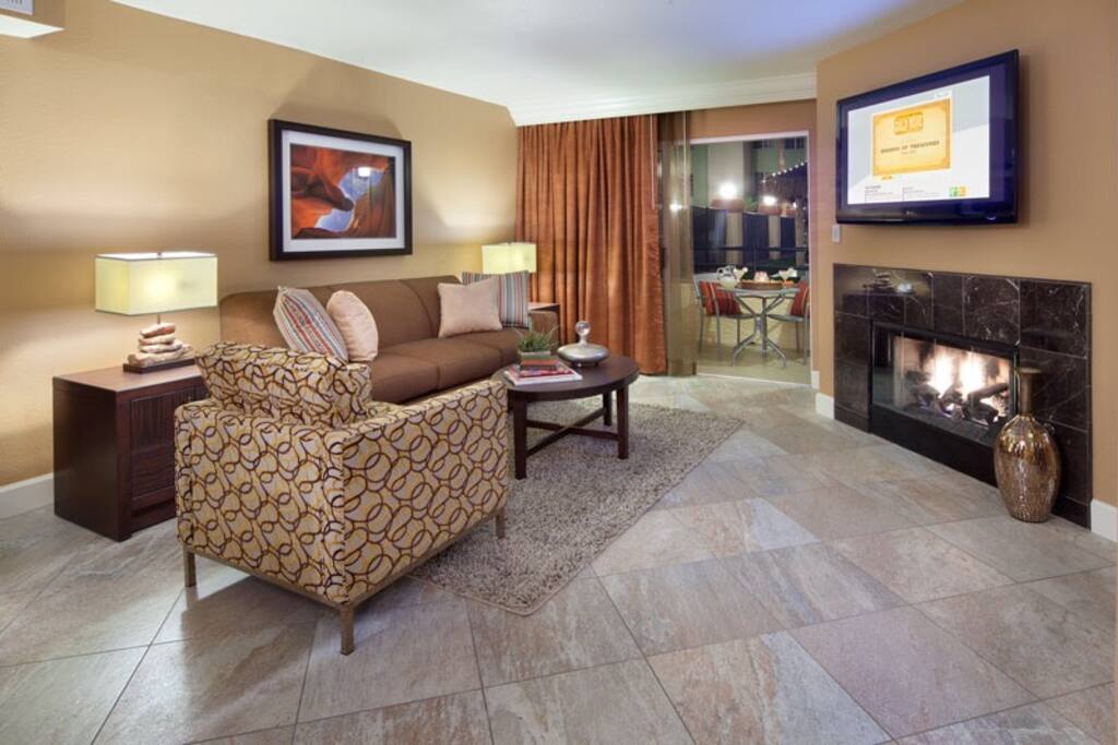 Queen size pullout couch w/ Fire Place. Washer and dryer located in the units cleaning room with free wi-fi and cable.