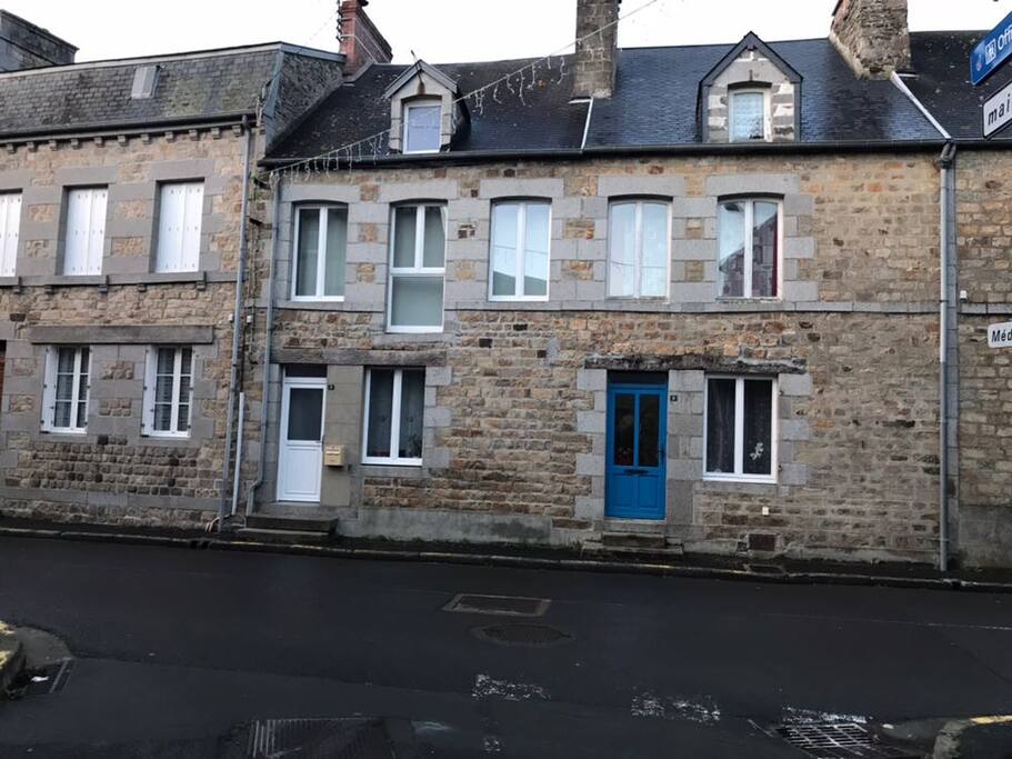 Maison "La porte bleue"-2