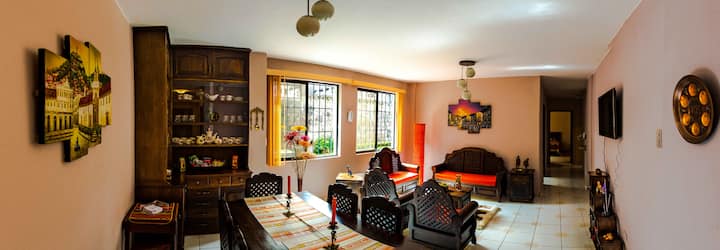 Large Apartment In Quito Historic Center - Quito