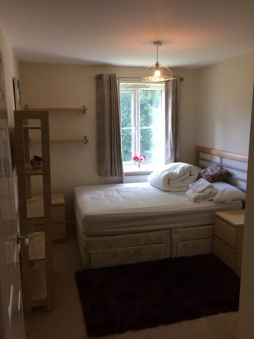 Bedroom 2 (Double Bed)