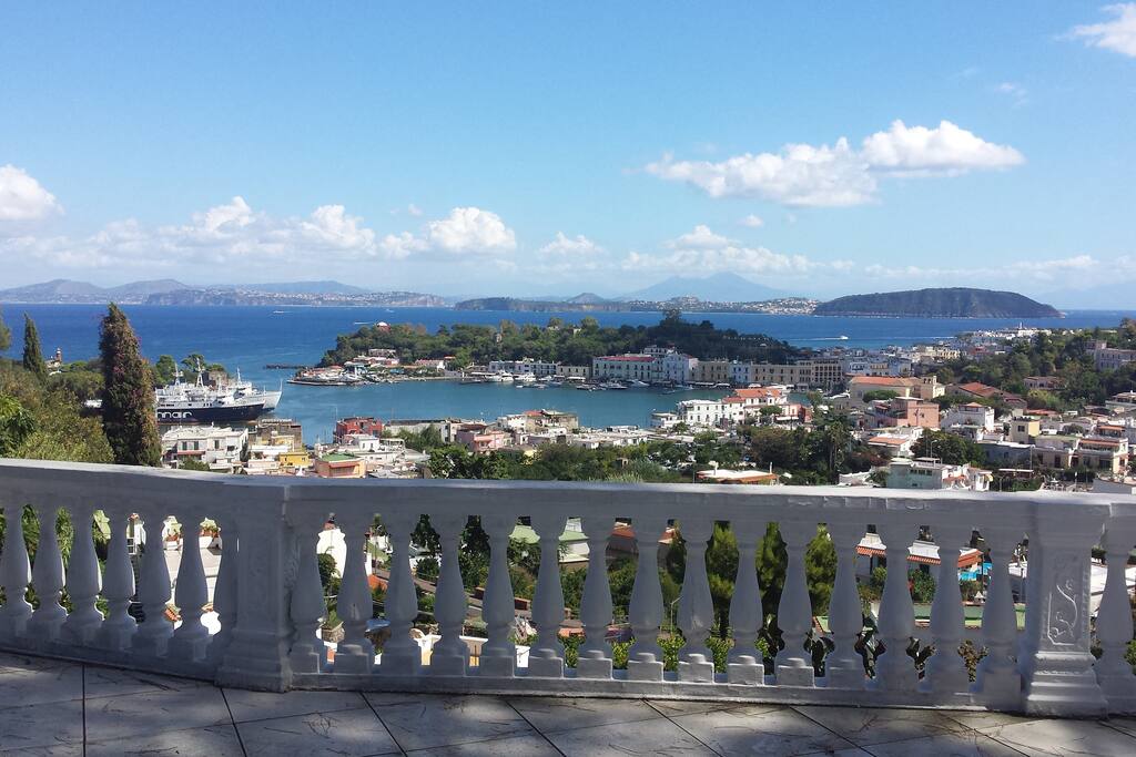 Il panorama della terrazza comune