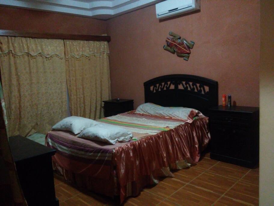 Cama matrimonial