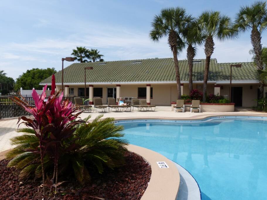 Building, Pool, Resort, Swimming Pool, Water