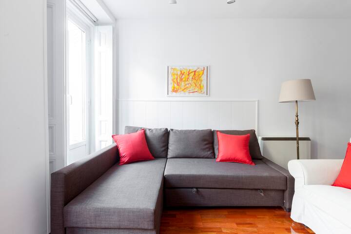 ACOGEDOR Y TRANQUILO APARTAMENTO EN LA LATINA gallery image 5