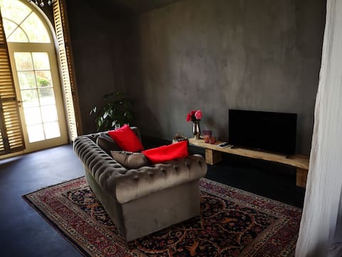 Casa Leontine luxe Bruges met Jacuzzi/parking