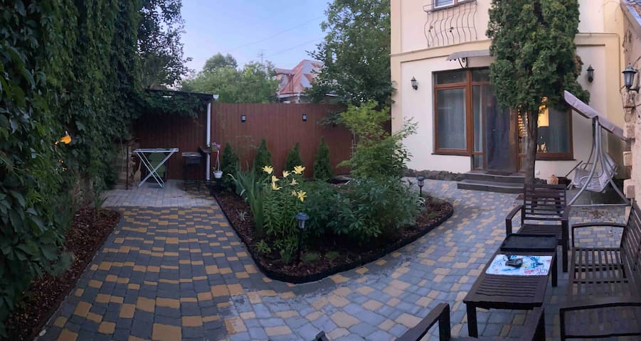 listing_image