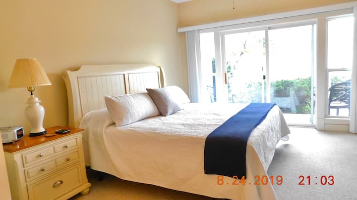 Chumba cha kulala cha kiwango cha juu kilicho na ufikiaji wa v