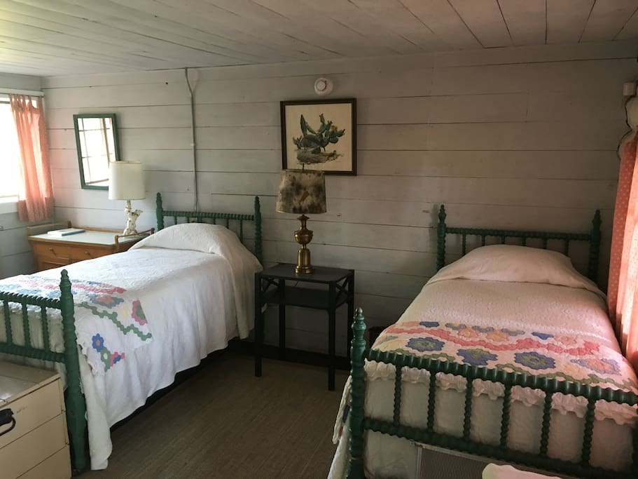 Bunkhouse room
