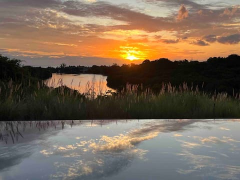 Sunset luxury villa in Tamarin