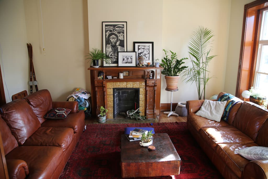 The Front Salon