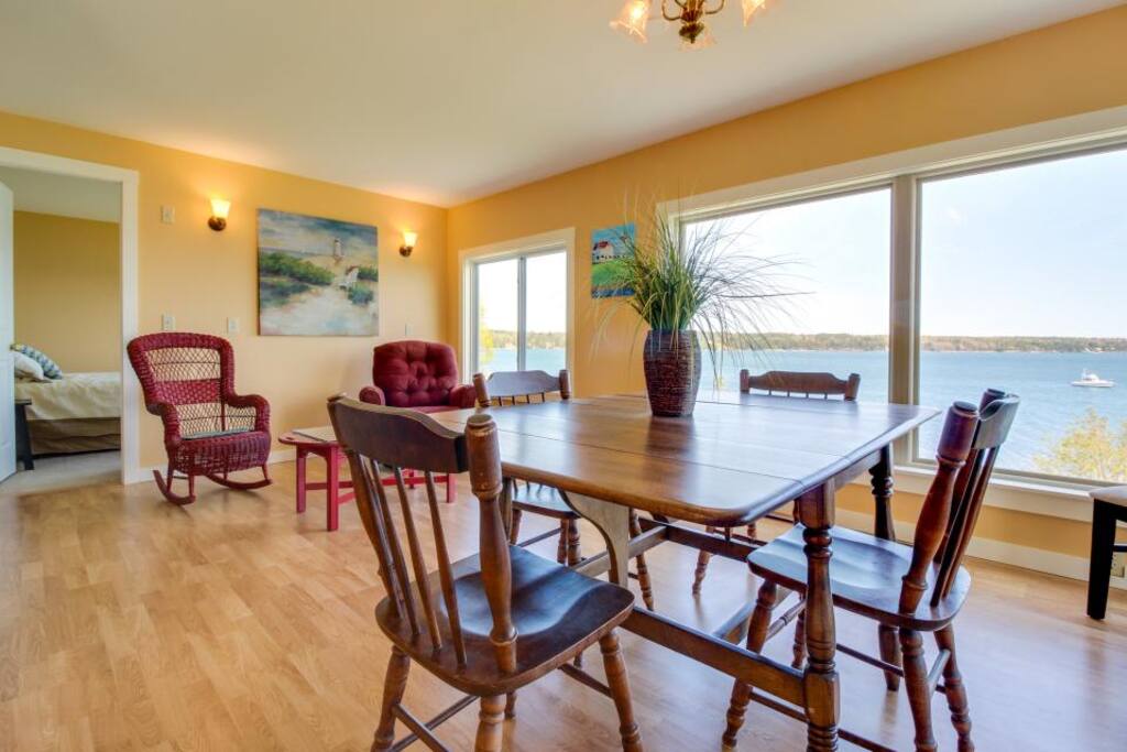 Dining/Sitting room