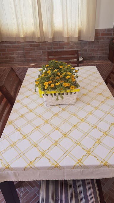 Tavolo da pranzo