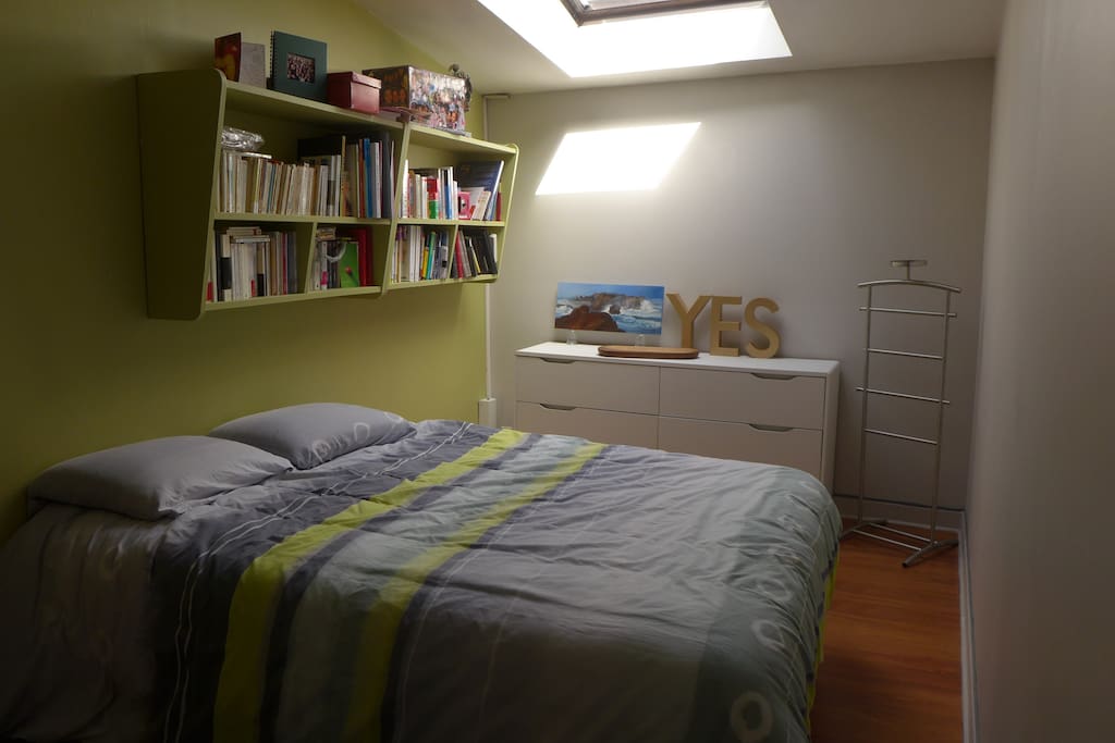 Chambre 1 (velux automatique)