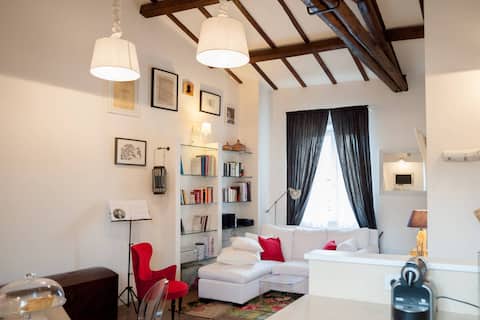 Top performing Airbnb: White House - Orvieto city center with parking in Umbria