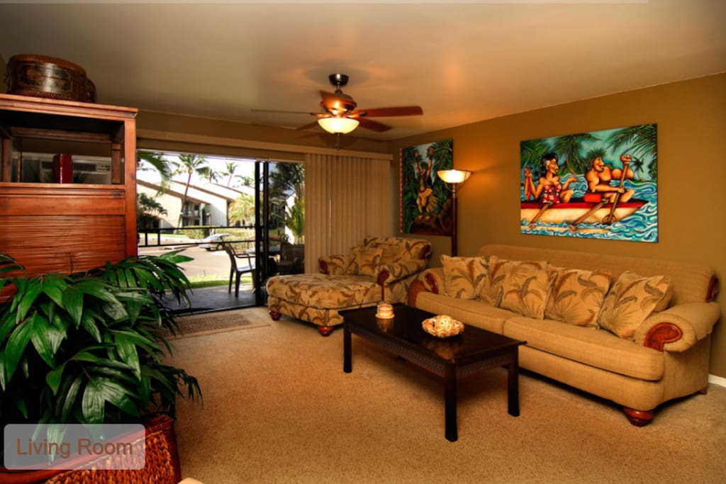 Hale Kamaole #127 - Living Room