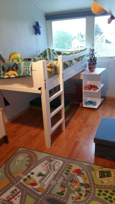 Children's room. Bunkbed and toys