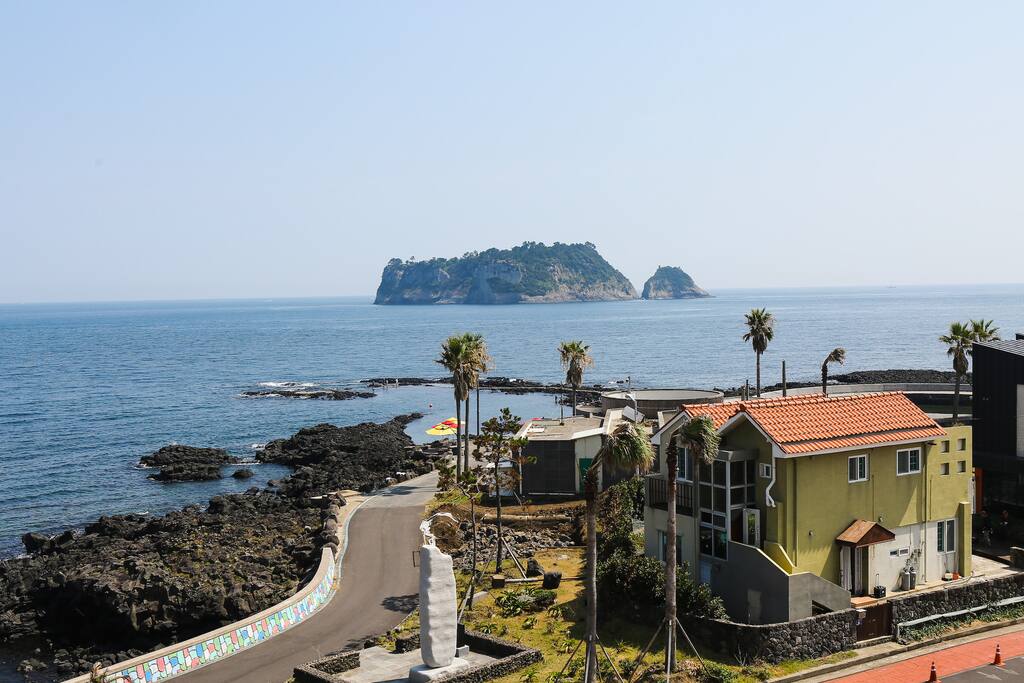 침실전망. Bedroom View