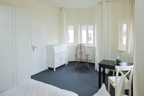 Top Airbnb: Apartment 108 "Erkerzimmer" in Fürstenberg/Havel