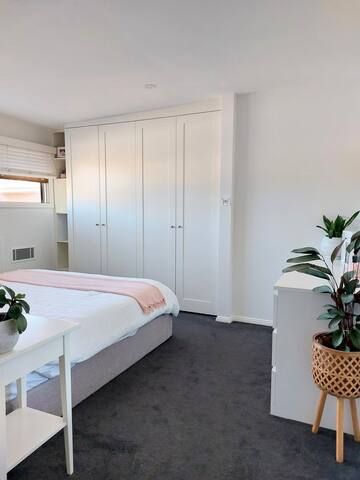 Light and bright semi sized coastal apartment