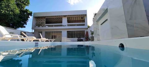 Catuama beach house with pool