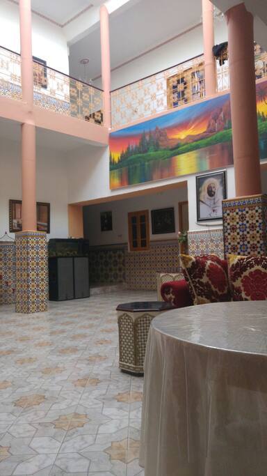 A l'intérieur d'un Riad de plus de 1000 mètres carrés