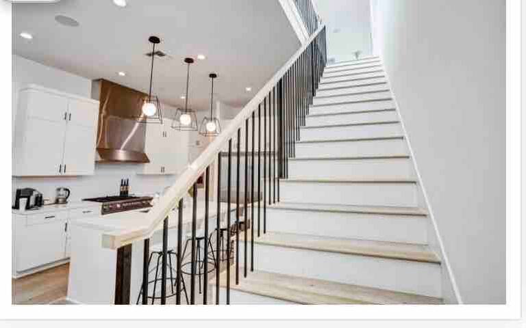 Newly build house with lots of natural light!