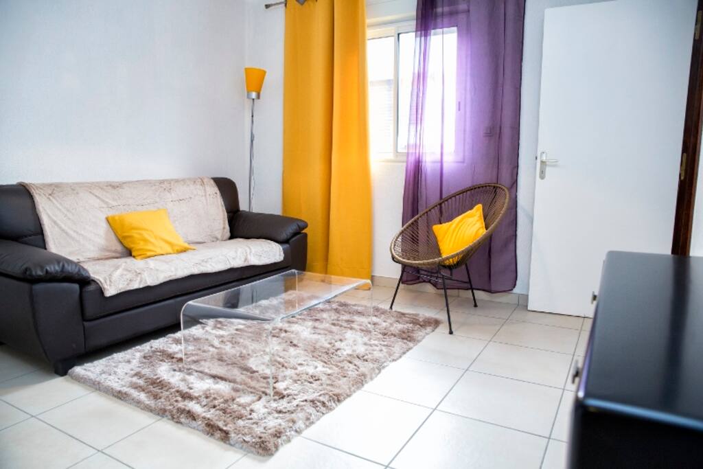 Salon _ T2 _ rue