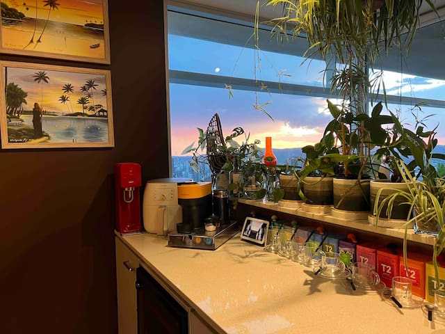 3 bedroom city apartment with amazing river views gallery image 2