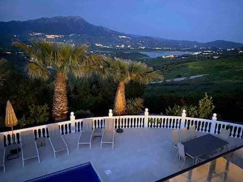 Casa Con Vista, stunning villa and panoramic views