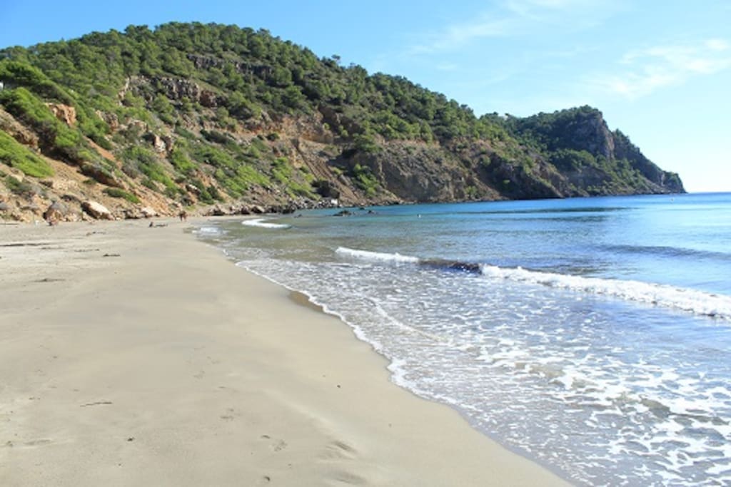 Cala Boix, 3 min drive