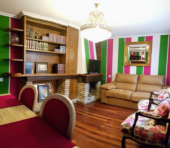 LA CASA DE BEGOÑA, 140 m2, CENTRO DE LAGUARDIA.