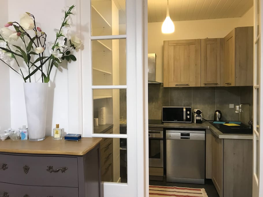 Kitchen ( cuisine )