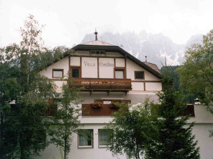 Apartment IV on the second floor Villa Christina.