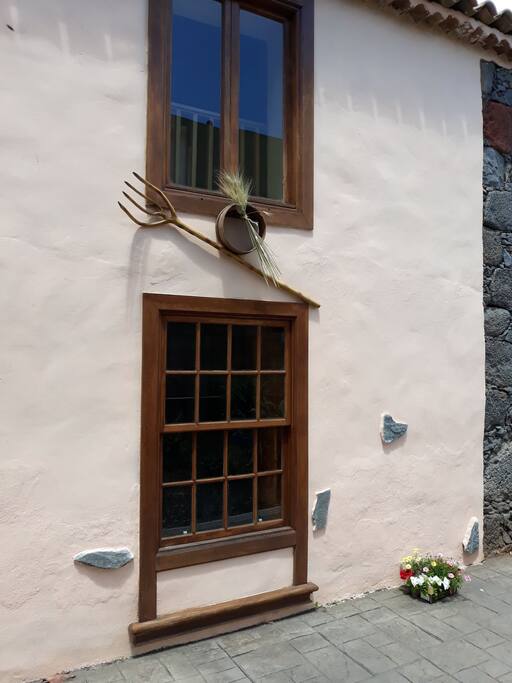 Detalle de ventana de la casa
