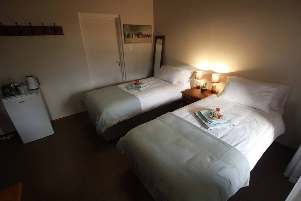 Bedroom with min bar
