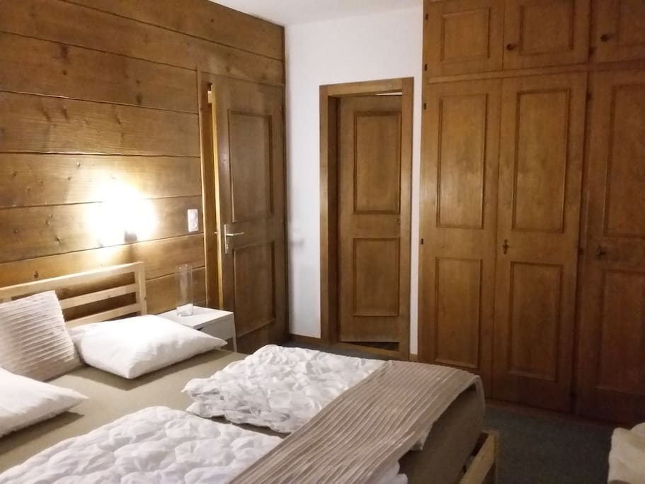 Chambre double avec salle de bain
