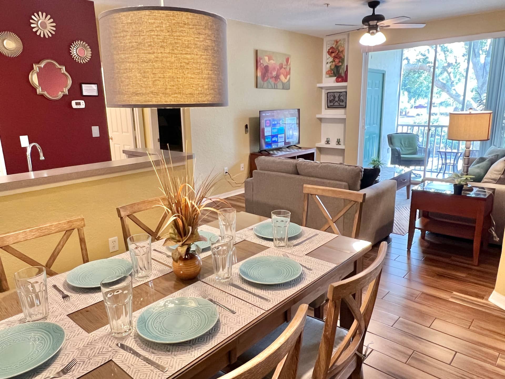 Great Full Apartment. Just 5' from Disney Orlando