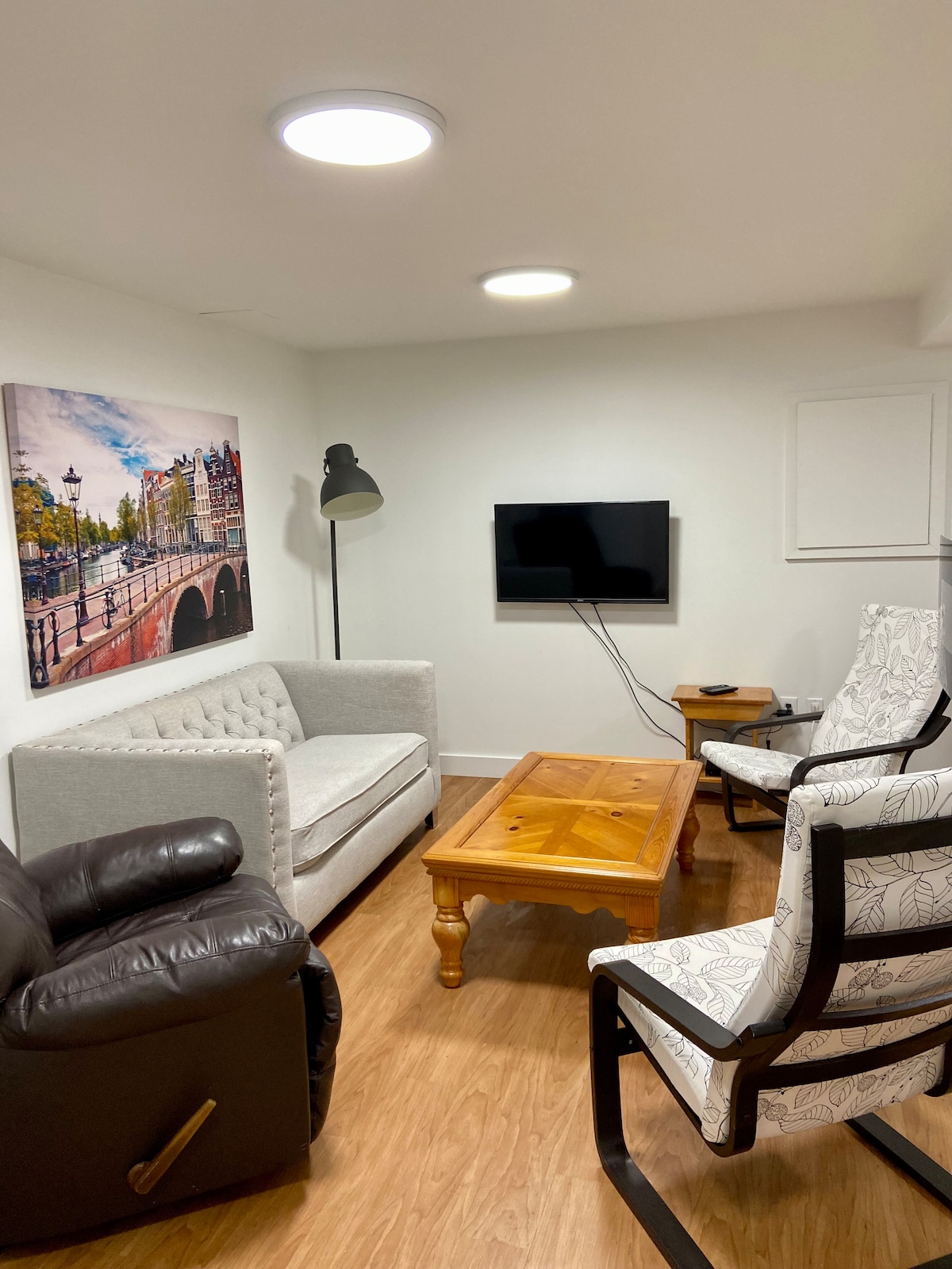 Great secondary living room space downstairs for kids!