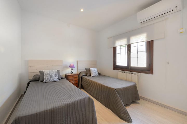 غرفة النوم 1