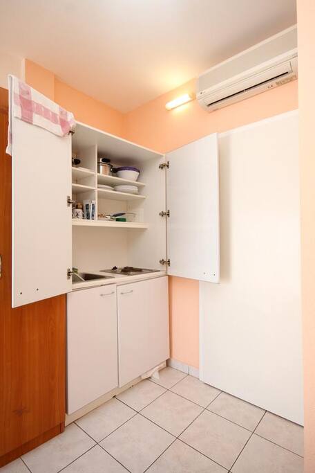Kitchen, Surface: 1 m²