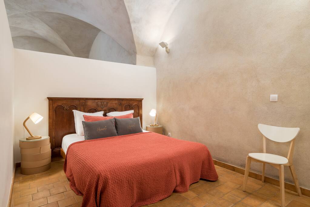 La chambre et son plafond vouté