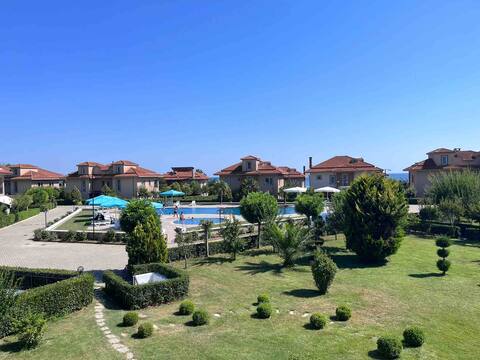 Beachfront, Duplex Apartment with Pool