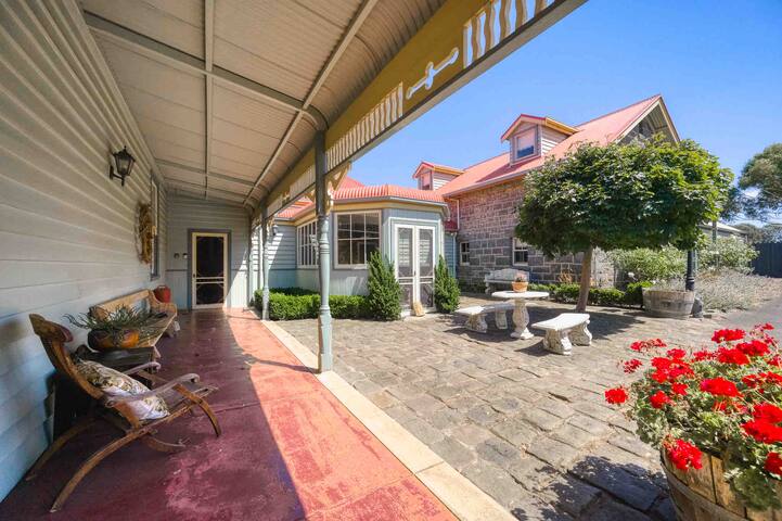 Stone Keepers Run-Riverfront historical homestead gallery image 5